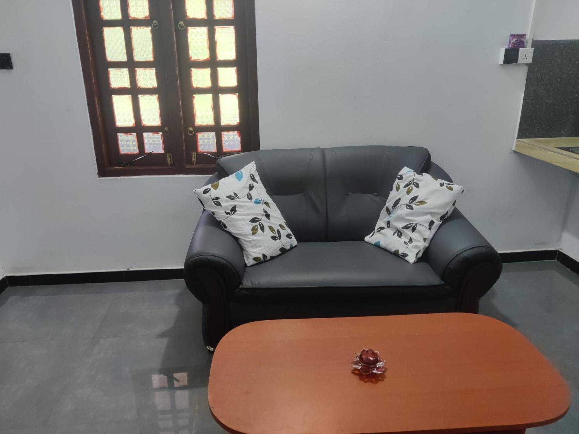 Enoch Guest House Mannar Exterior foto